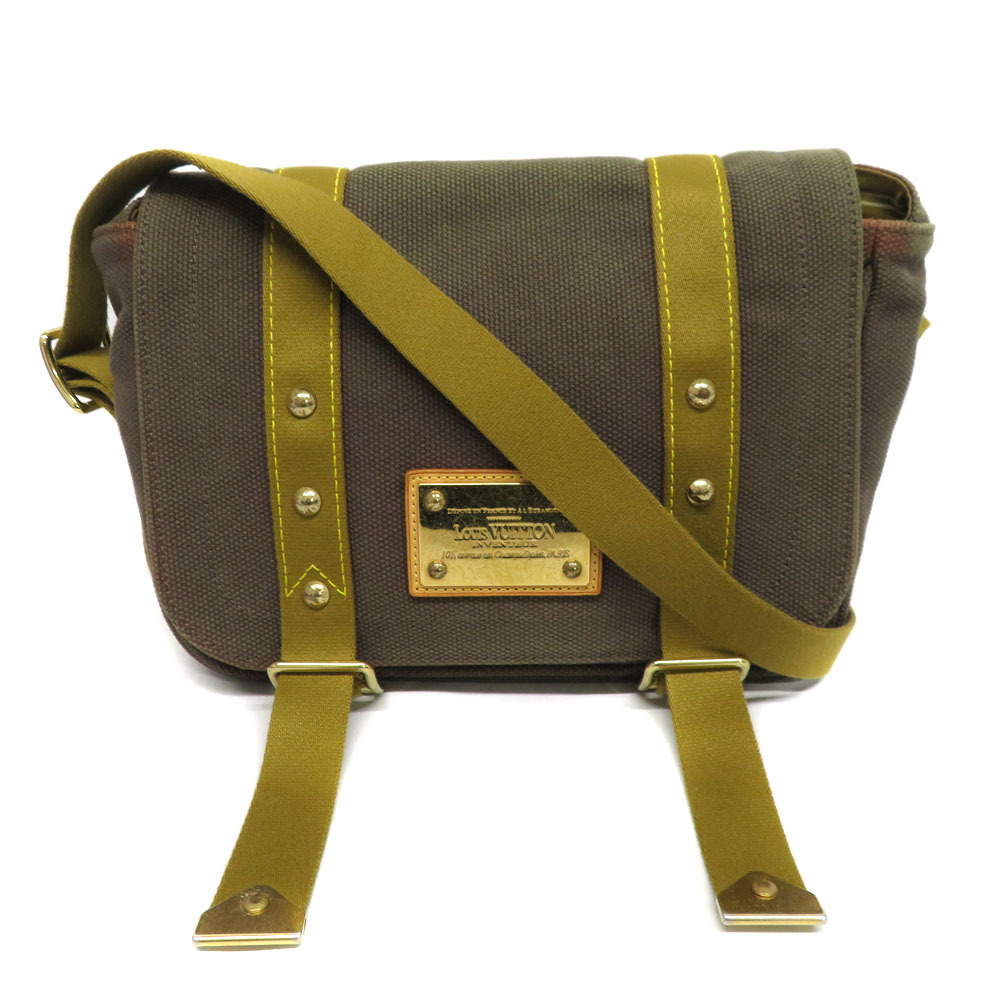 Louis Vuitton Buzas
